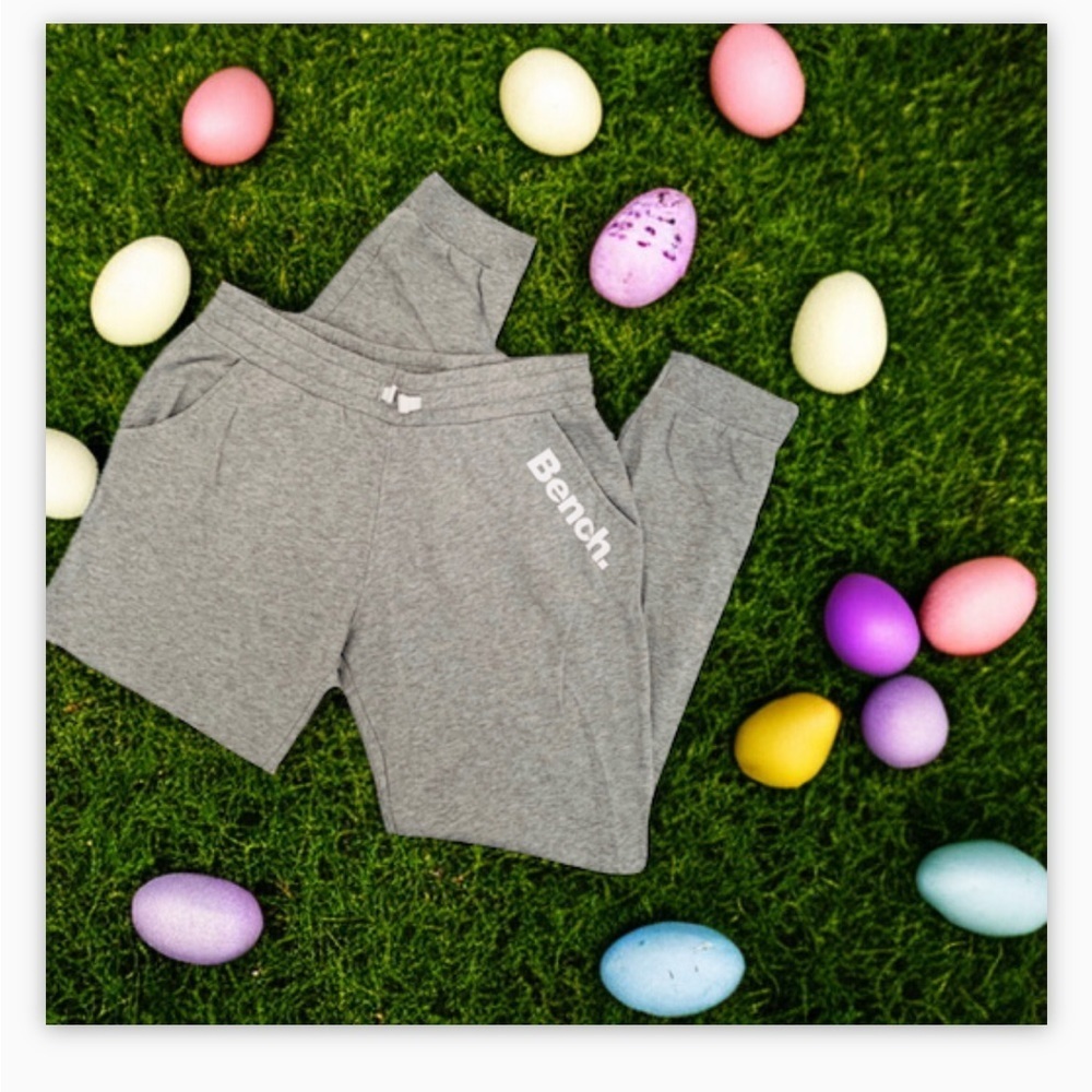 BENCH. Grey joggers Youth XL-Bench Logo in White-VGUC​​​​​